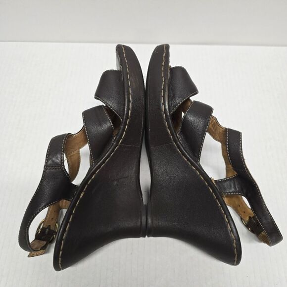 Born Wedged Sandals In Brown Leather 8 - Picture 5 of 8